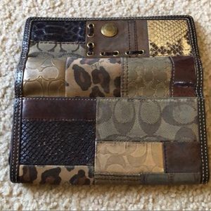 Coach wallet